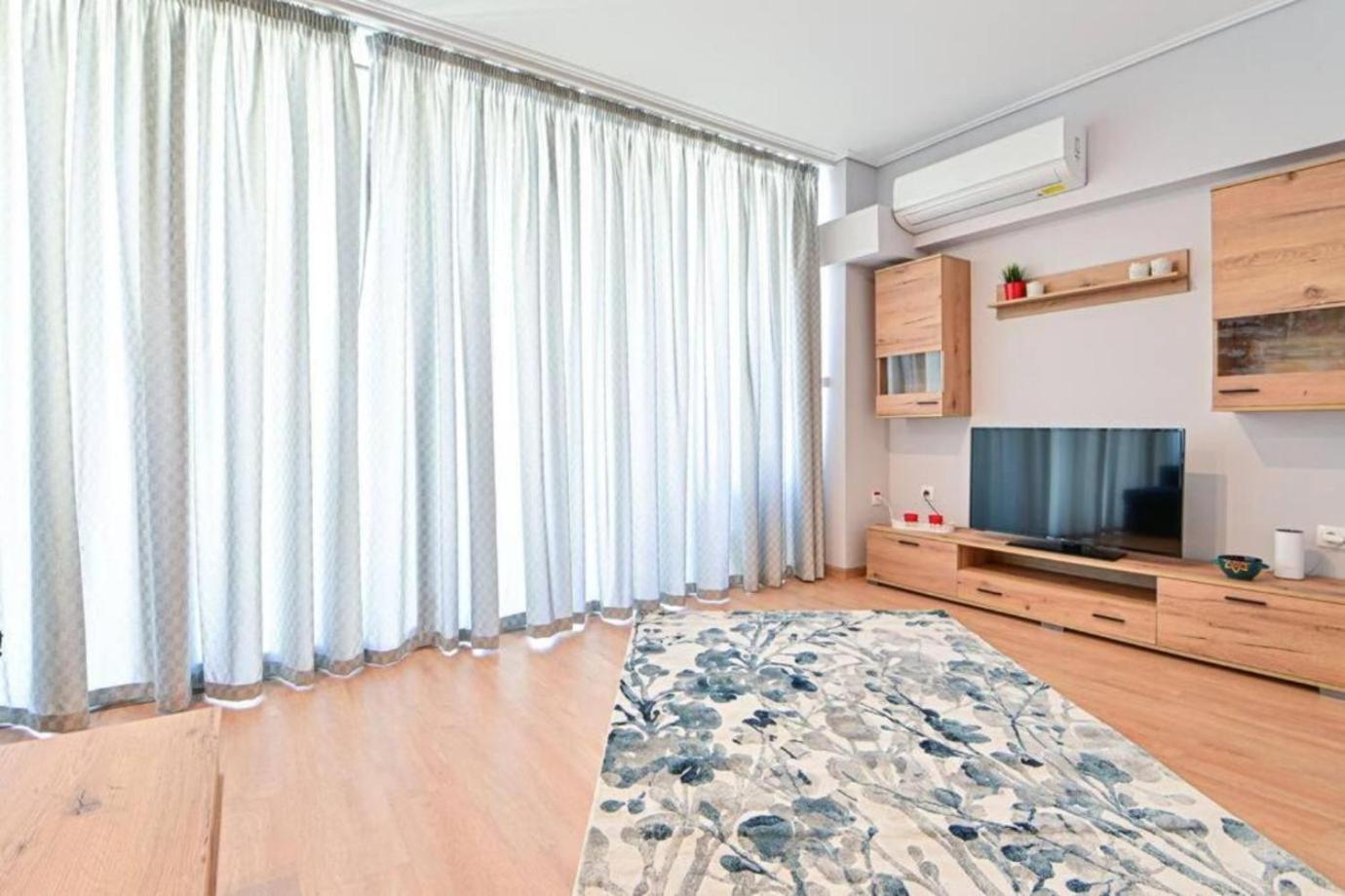 Cozy Apartment Located On Piraeus Port Area- Экстерьер фото