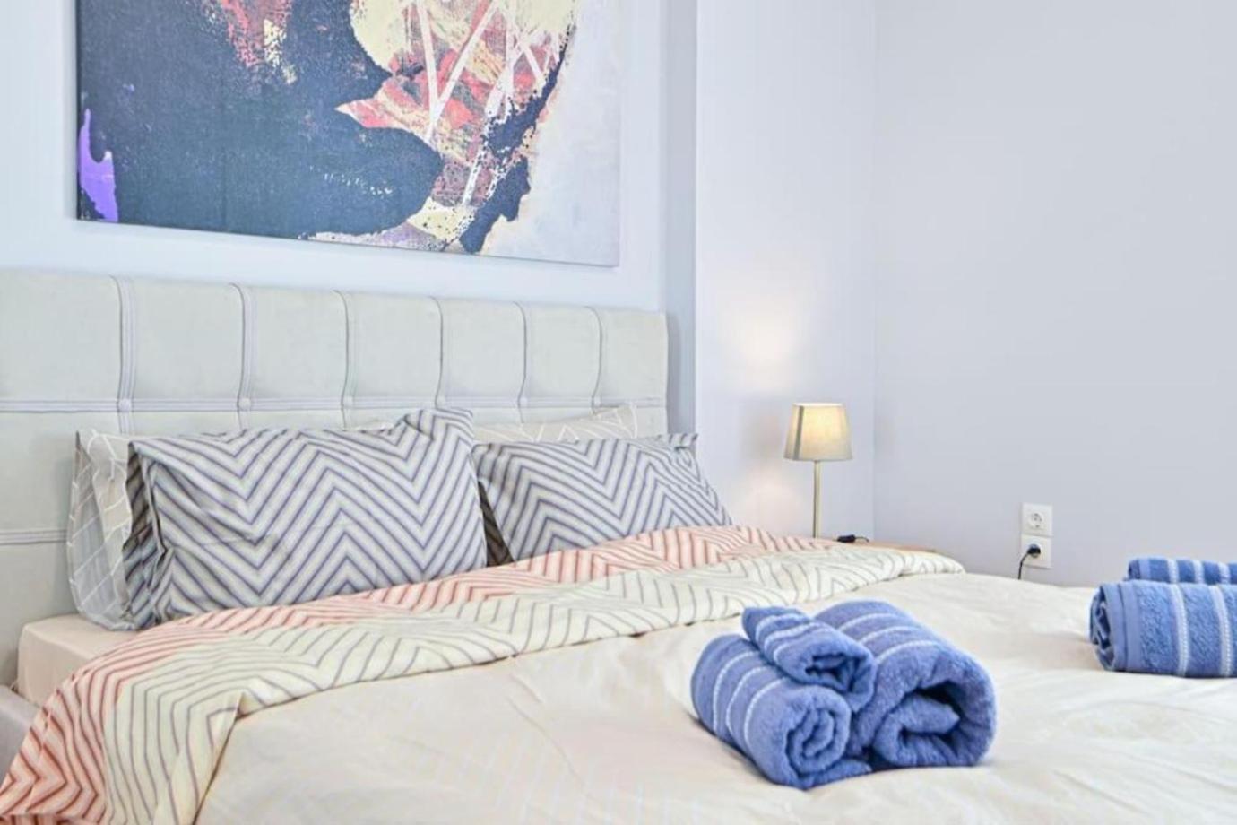 Cozy Apartment Located On Piraeus Port Area- Экстерьер фото